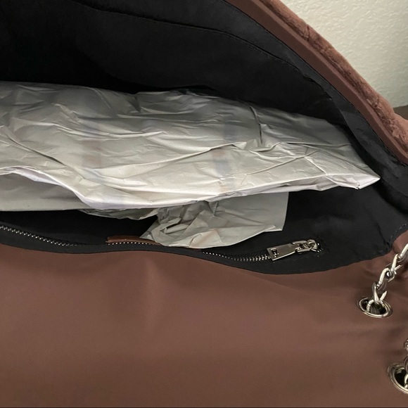 SALE | *FLAW Velour Brown Quilted Flap Chain Bag Convertible Velvet Crossbody - Picture 6 of 9